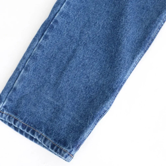 Vintage Guess Medium  Wash Straight Leg Denim Jeans - Picture 11 of 12